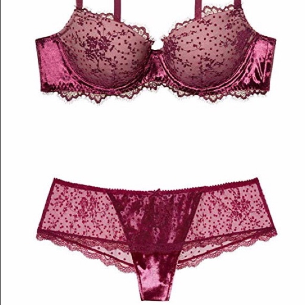 VS Pretty Plum Flocked Dot bra & panties